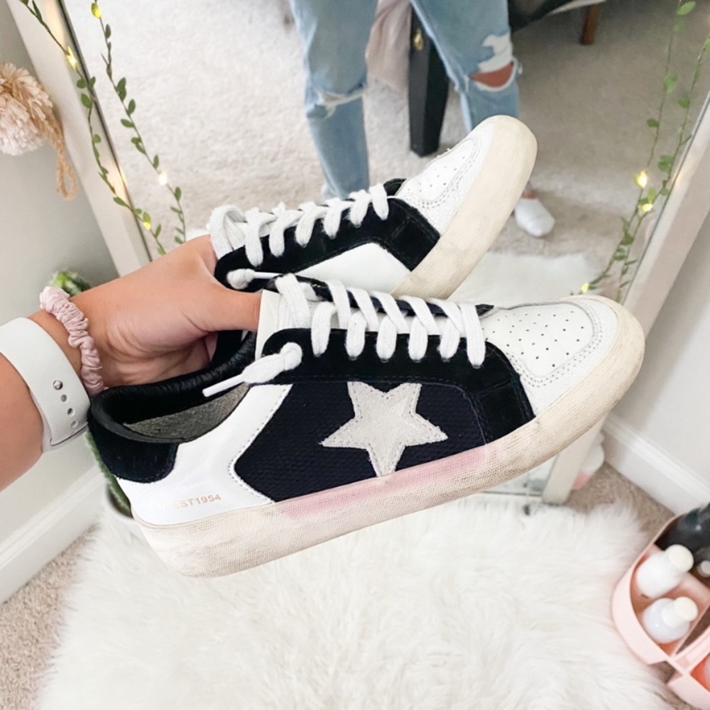 Vintage Havana Sneakers Size 6